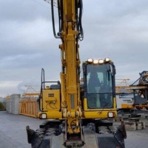 foto Komatsu PW160-7E0